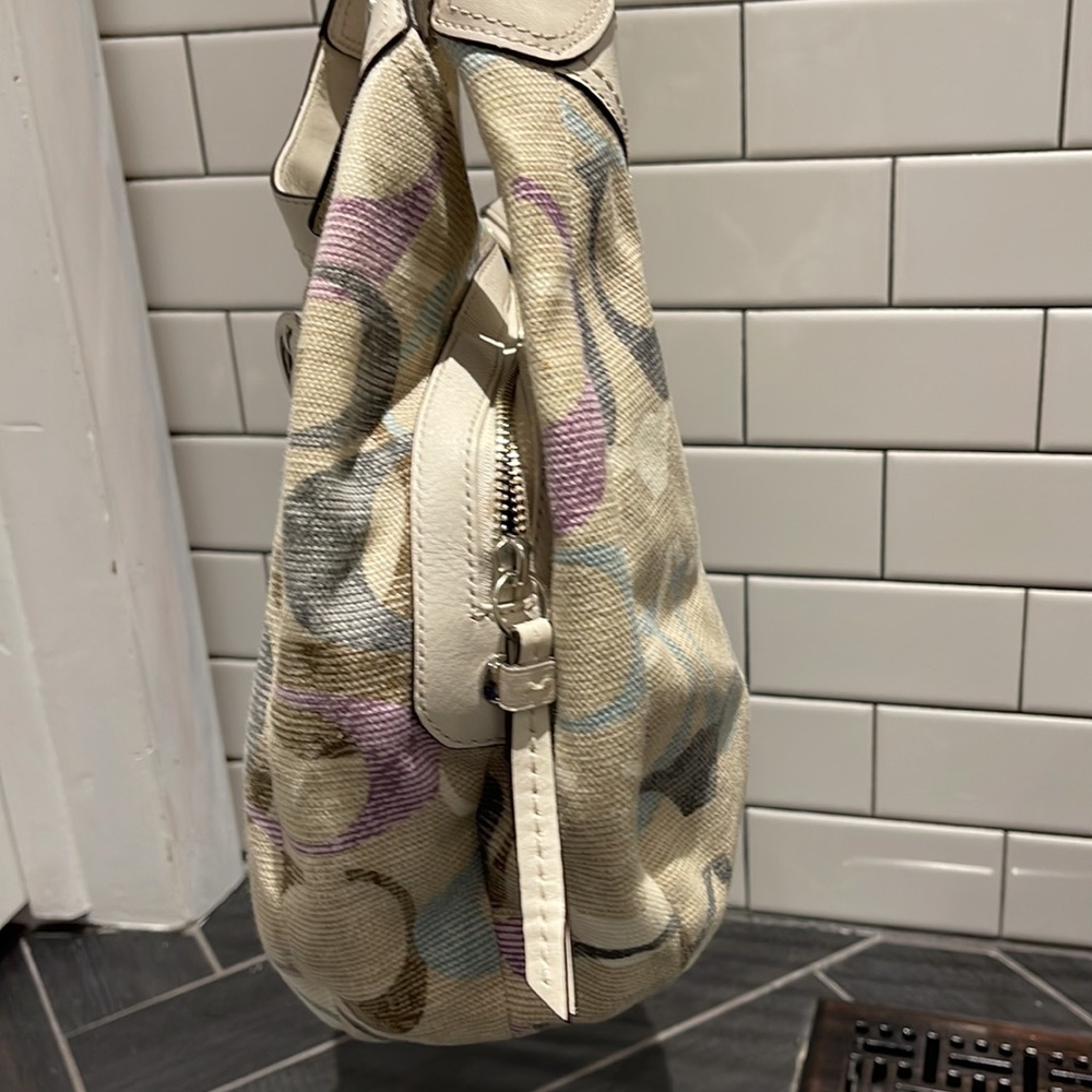 Coach satchel - Picture 3 of 12
